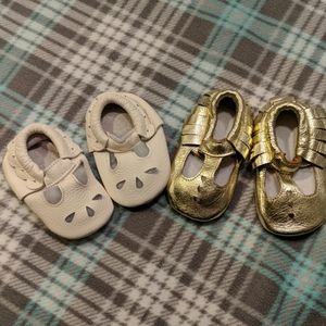 Baby booties/moccasins size 6-12m